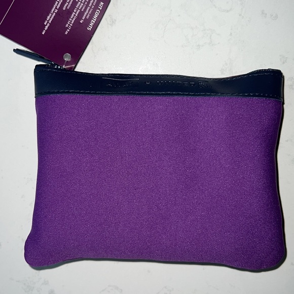 2 United Airlines x Away Travel Amenity Kit Blue Purple Zip Pouch Bag Neoprene - Picture 10 of 14